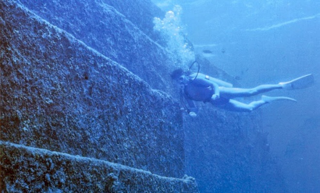 Piramisokat fedeztek fel a tenger mélyén, ami átírhatja az eddigi történelmi ismereteinket. (videóval)