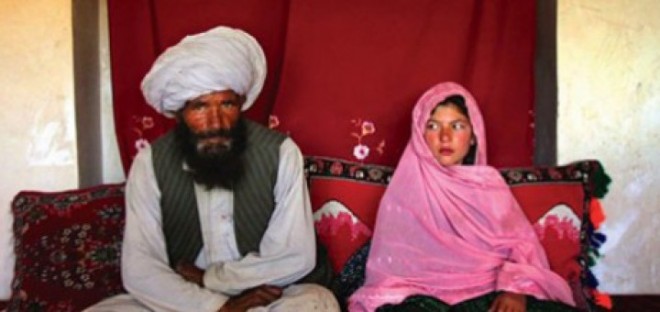 6 éves kislányt vett el a 60 éves afgán vallási vezető 