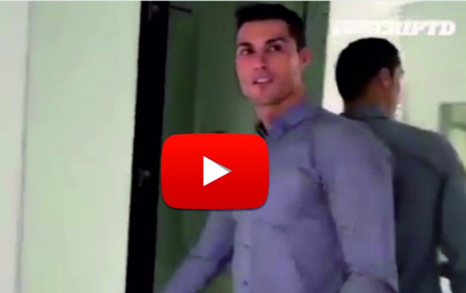 Ronaldo téged is végigvezet álomszép házán!