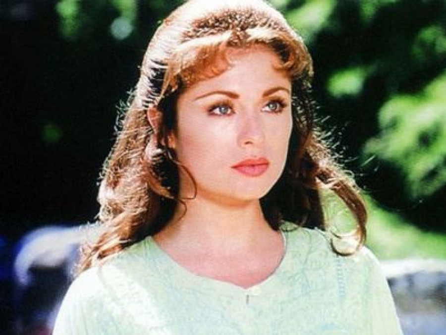Nézd meg most milyen a gyönyörű Esmeralda, a népszerű sorozat sztárjára!