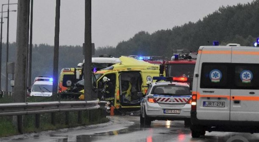 Tragikus hír a szolnoki mentőbaleset áldozatairől